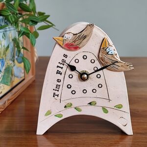 Time Flies Robin And Brown Bird Pottery Clock